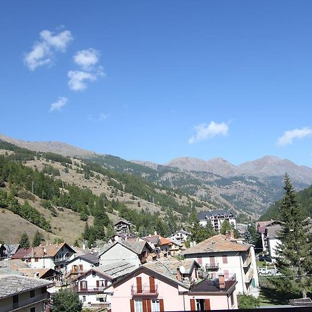 Residence Albergian Pragelato Exterior photo