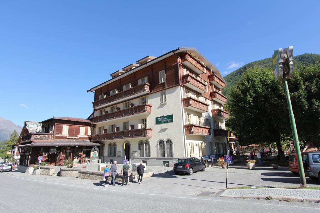 Residence Albergian Pragelato Exterior photo